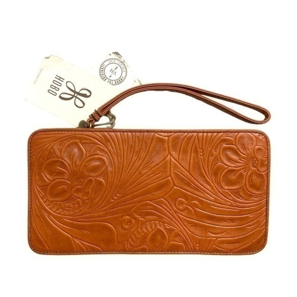 Hobo tooled brown leather wristlet clutch bag nwt new